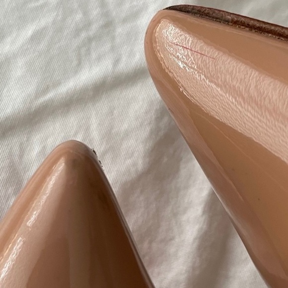 Louboutin Pigalle Nude Patent, EU size 39 - Picture 10 of 16
